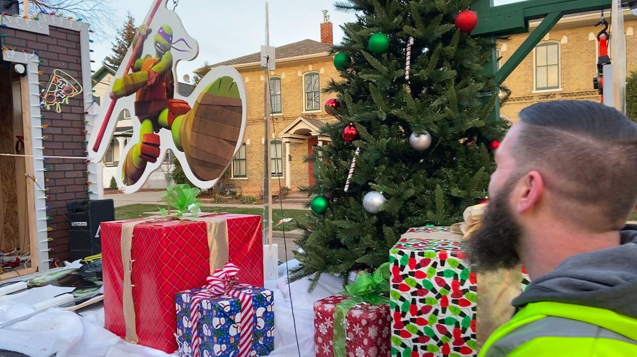 Appleton Christmas Parade Brings Holiday Cheer